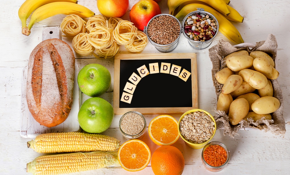 découvrez l'impact des glucides sur la santé, leurs effets sur le métabolisme, l'énergie et le poids, ainsi que des conseils pour une alimentation équilibrée.
