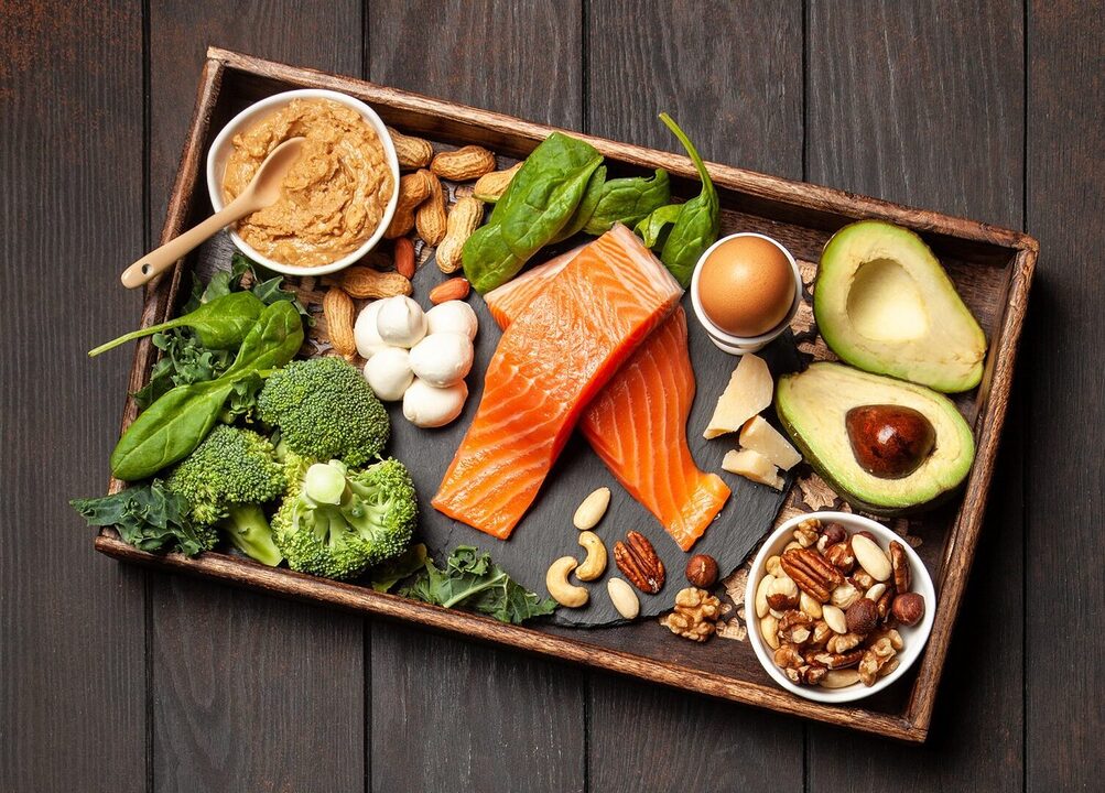 découvrez le rôle essentiel des glucides dans un régime cétogène. apprenez comment leur gestion peut influencer la cétose, la perte de poids et l'énergie, tout en maintenant un équilibre nutritionnel optimal.