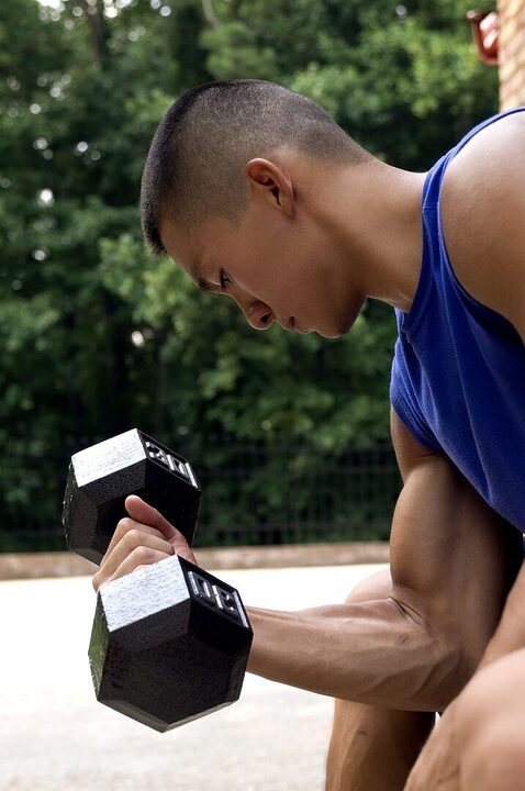 découvrez les nombreux bienfaits du développement musculaire, allant de l'amélioration de la force et de l'endurance à la promotion de la santé globale. apprenez comment une musculature renforcée peut booster votre métabolisme, améliorer votre posture et réduire les risques de blessures.